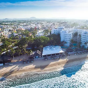 Gaviana 4*, Mazatlan Mexico